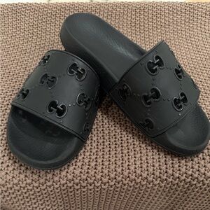 Gucci Black GG Embossed Rubber Slide Sandals